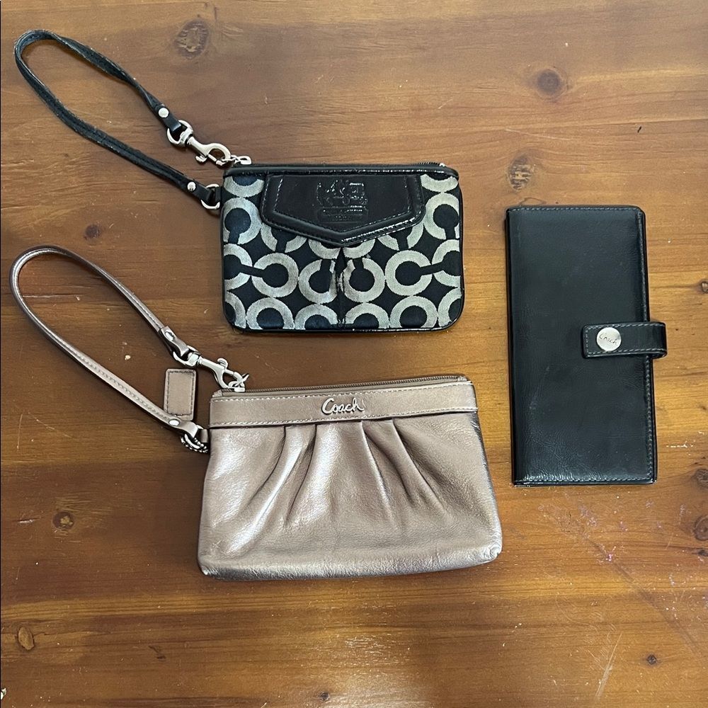 Coach wallet bundle - Picture 1 of 8